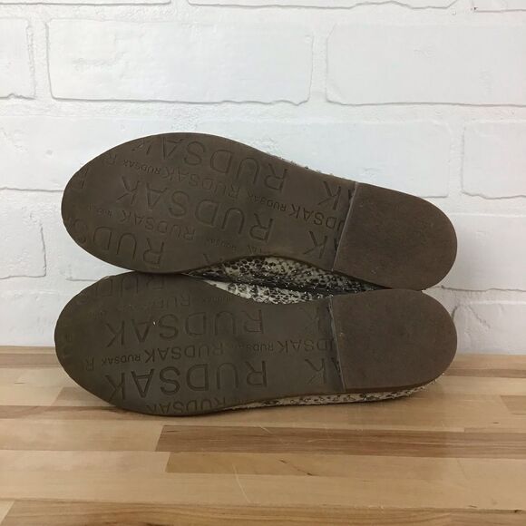 RUDSAK studded flats snake pattern shoes size 39 flats cream silver spikes - Picture 8 of 14